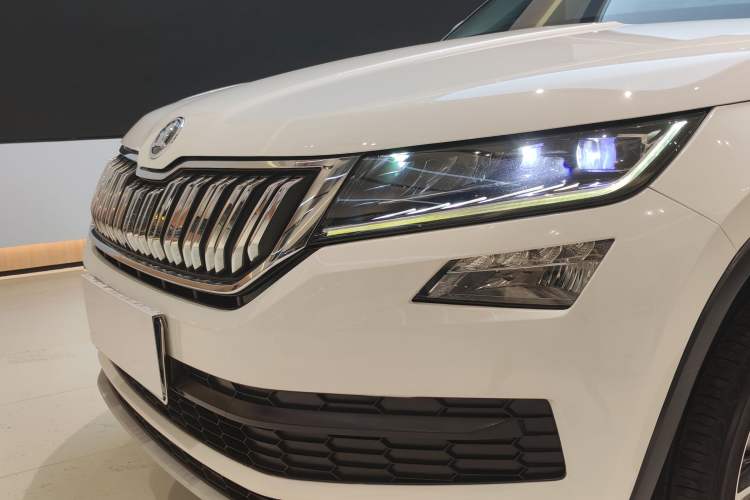 Used Skoda Kodiaq 2018 Restyled TSI330 7-Seater Two-Wheel Drive Luxury Enjoyment Edition
