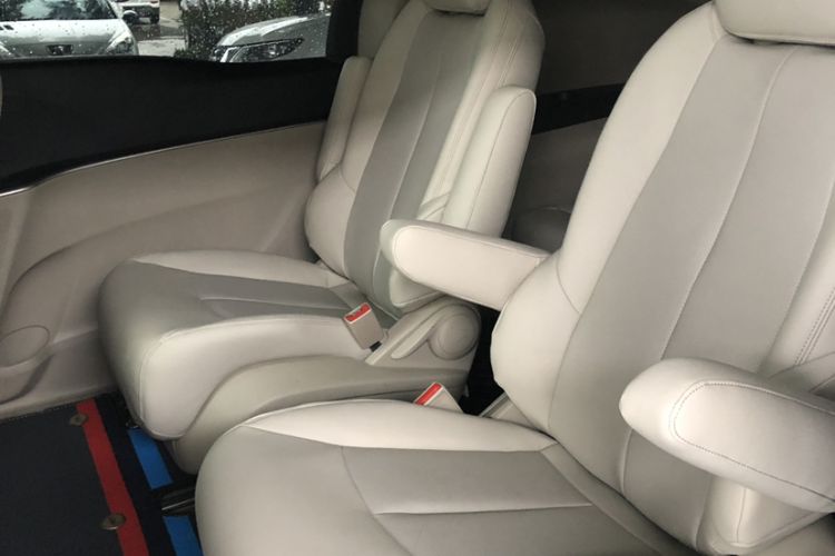 Used Buick GL8 2018 28T Comfort Model China VI Standard
