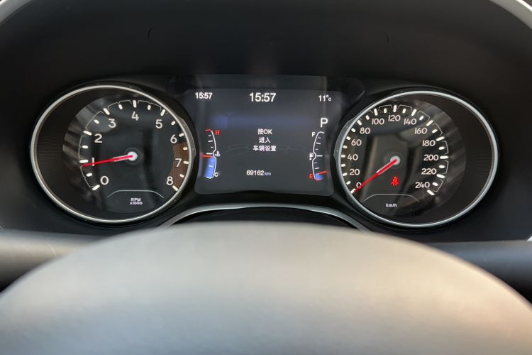 Used  Compass 2017 200T Automatic Family Edition
