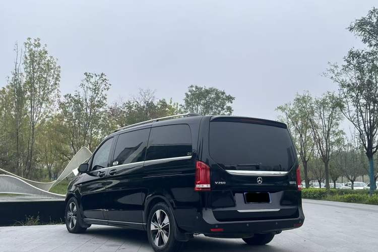 Used Mercedes-Benz V-Class 2021 V 260 Prestige Edition