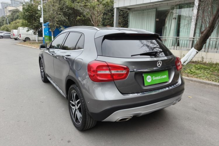 Used Mercedes-Benz GLA 2015 GLA 200 Fashion Model