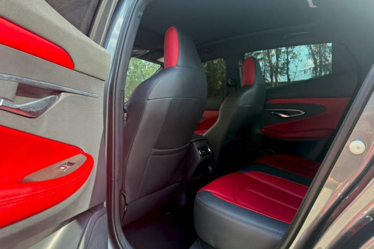 Used Changan UNI-T 2020 1.5T Prestige Version
