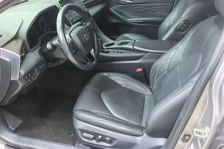 Used Toyota Avalon 2019 2.5L Touring Premium Version China VI Standard