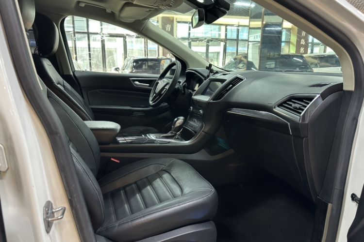 Used Ford Edge 2018 EcoBoost 245 Two-Wheel-Drive Titanium 7-Seater China V Standard
