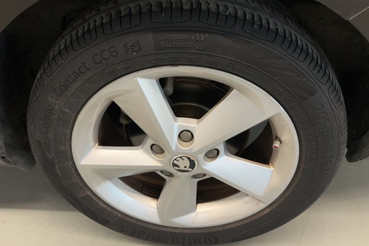 Used Skoda Octavia 2015 1.6L Automatic Yijie Edition
