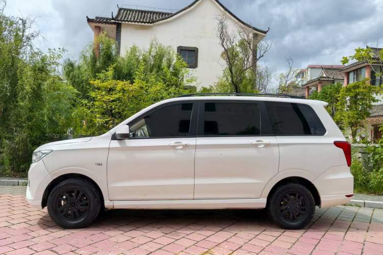 Used Wuling Hongguang 2018 1.5L S Comfort Model L2B