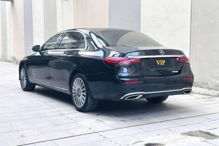 Used Mercedes-Benz E-Class 2022 Revised Version E 300 L Fashion Edition
