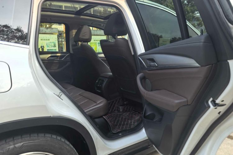 Used BMW iX3 2021 Updated Leading Edition
