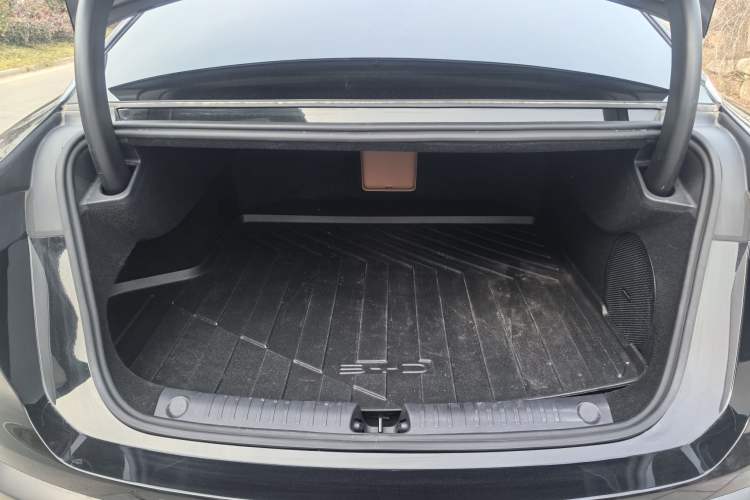 Used BYD Han L 2025 EV 701KM LiDAR Deluxe Edition