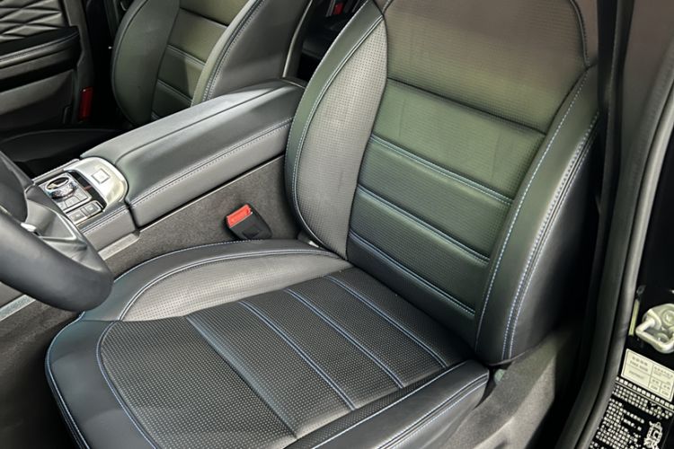 Used Beijing Auto BJ40 2020 2.0T Automatic Four-Wheel Drive Urban Hunter Edition Chivalrous Type
