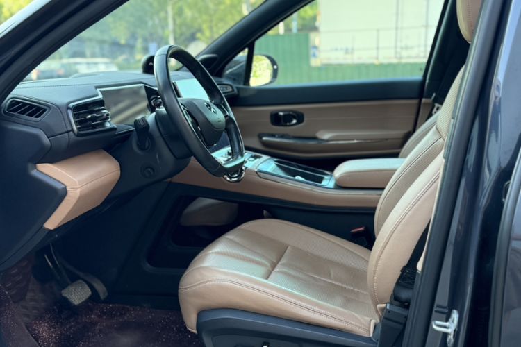 Used Nio ES8 2020 580 km Range 7-Seater Version
