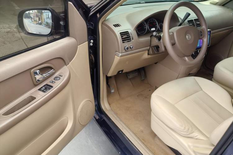 Used Buick GL8 2014 2.4L Classic Edition