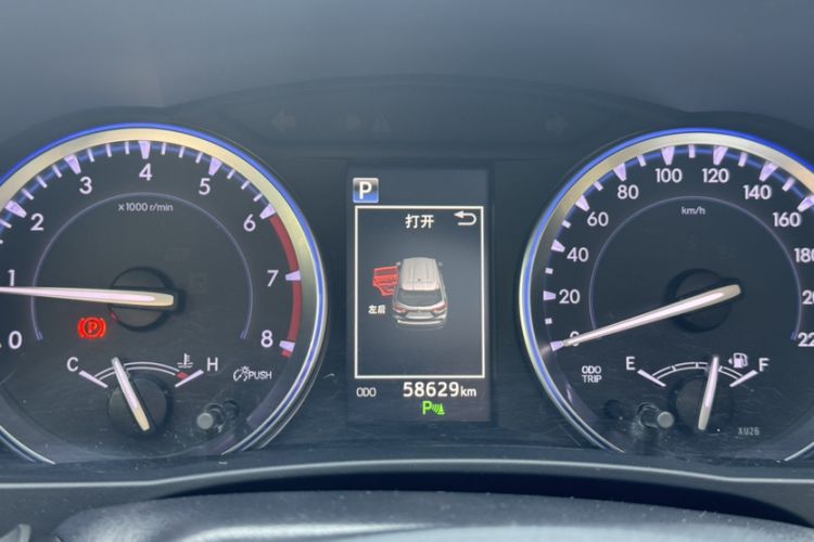 Used Toyota Highlander 2018 2.0T Four-Wheel Drive Luxury Version 7 Seats China VI Standard