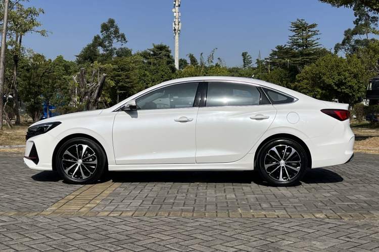 Used Changan Eado 2022 PLUS Blue Whale NE 1.4T GDI DCT Flagship Edition
