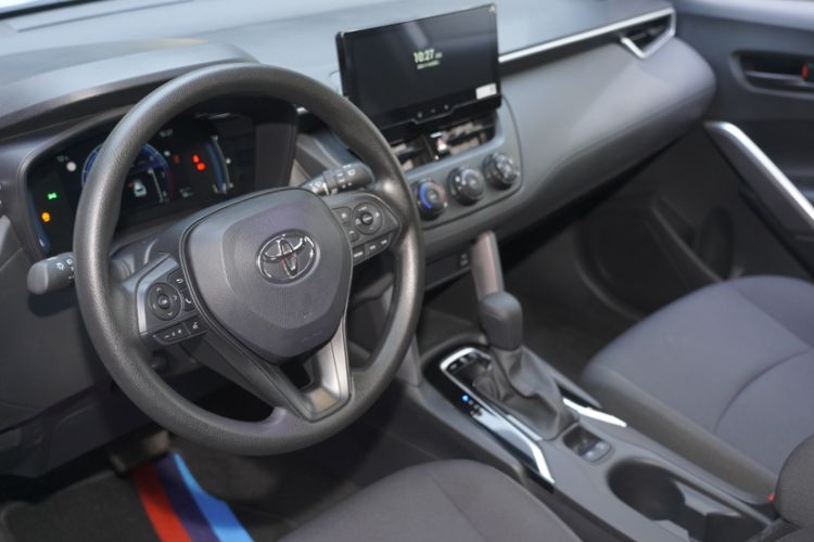 Used Toyota Corolla Cross 2024 2.0L Pioneer Edition
