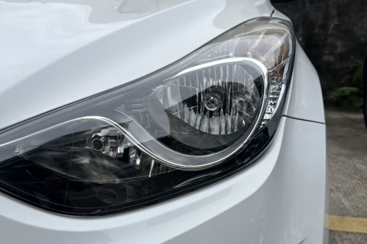 Used Hyundai Elantra 2015 1.6L Automatic Leading Model
