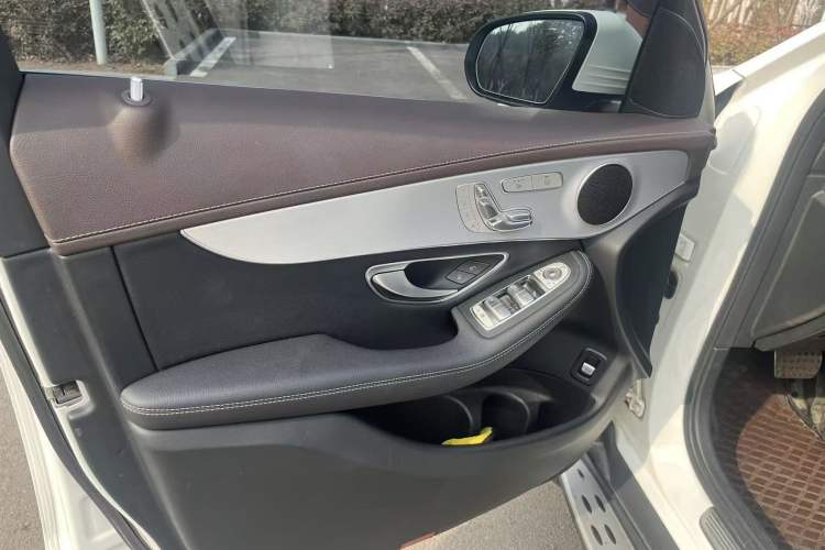 Used Mercedes-Benz GLC 2022 Second Facelift GLC 260 L 4MATIC Dynamic Edition