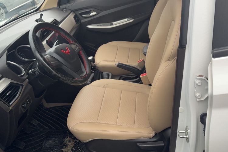 Used Wuling Hongguang 2021 1.5L Facelifted S Comfort Version with Electric Power Steering LAR
