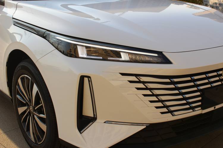 Used Changan Eado PHEV 2025 Smart New Blue Whale 145KM Battleship Edition