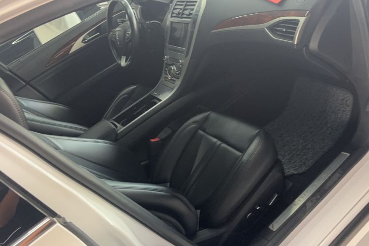 Used Lincoln MKZ 2019 2.0T Luxury Edition China VI
