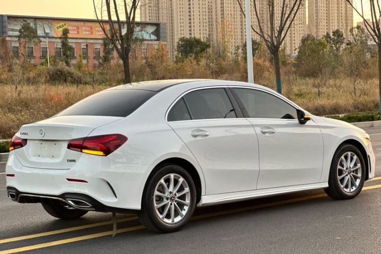 Used Mercedes-Benz A-Class 2022 Restyled A 200 L Sport Sedan Fashion Version
