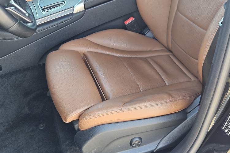 Used Mercedes-Benz GLC 2020 GLC 300 L 4MATIC Dynamic Edition
