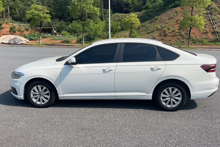 Used Volkswagen Lavida 2022 1.5L Automatic Fashion Edition
