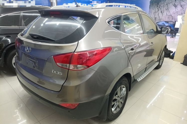 Used Hyundai ix35 2015 2.0L Automatic 2WD Comfort Edition China IV Standard
