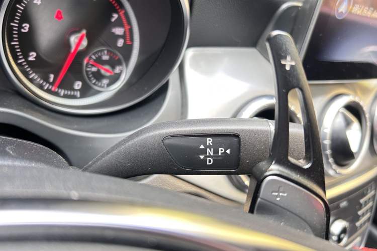 Used Mercedes-Benz CLA 2019 CLA 220 4MATIC
