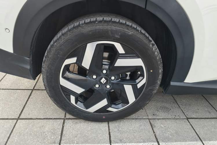 Used Baojun Yunhai 2024 140km Plug-in Hybrid Version