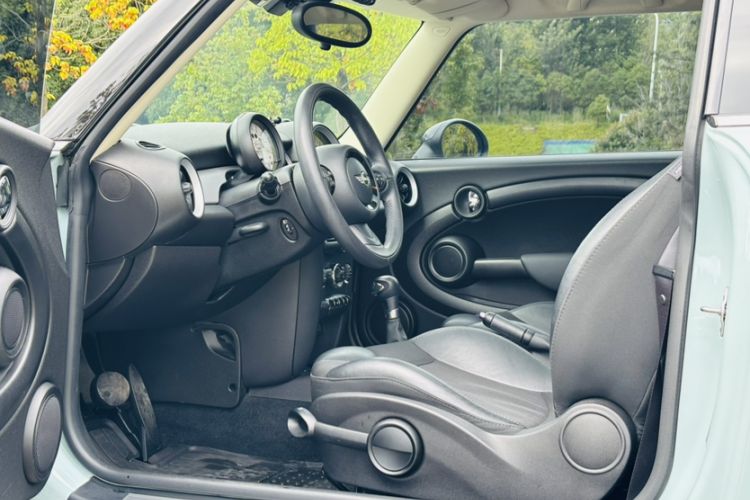 Used  Clubman 2011 1.6L COOPER Fun
