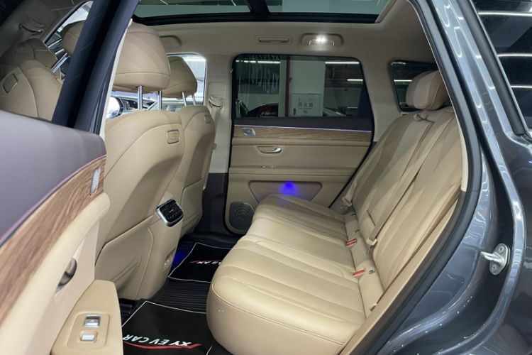 Used Hima AITO M7 2024 1.5T Intelligent Driving 4WD Max Edition 5 Seats
