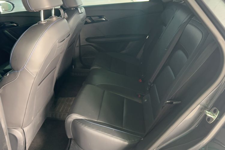 Used MG 4 EV 2023 415 km Range Sea-Faring Champion Edition
