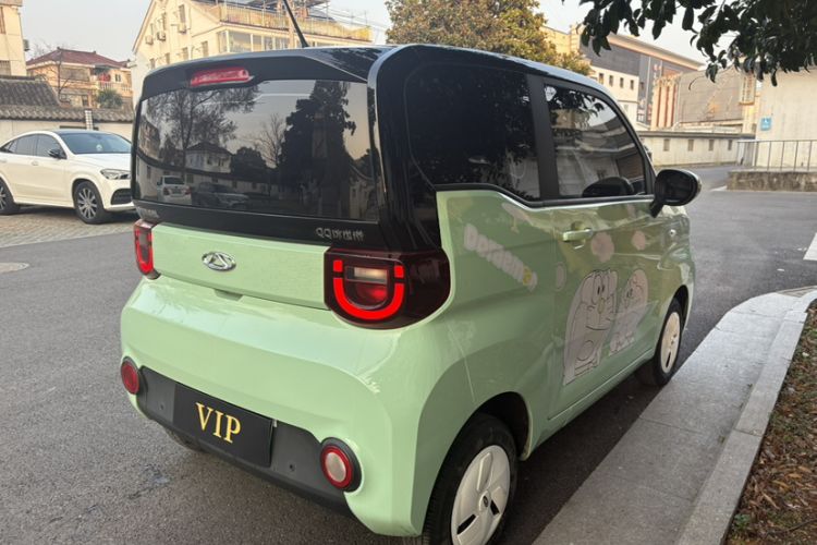 Used Chery QQ Ice Cream 2022 120km Conical Shape Lithium Iron Phosphate
