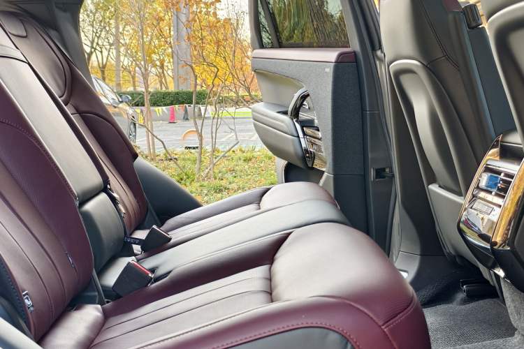 Used Land Rover Range Rover Sport 2024 400PS Flagship Edition
