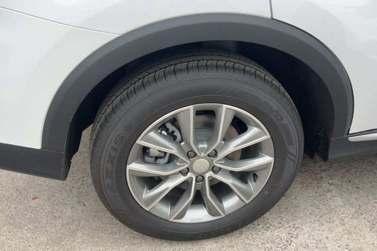 Used Roewe RX5 2023 PLUS 330TGI Automatic Trendsetting Smart Edition
