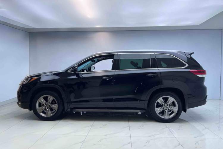 Used Toyota Highlander 2018 2.0T Four-Wheel Drive Luxury Version 7 Seats China VI Standard