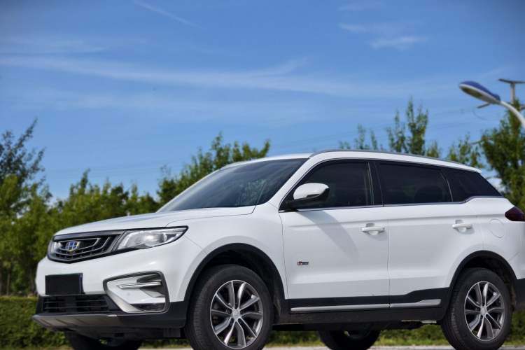 Used Geely Auto Emgrand X7 Sport 2020 1.8TD DCT Two-Wheel Drive Smart Connect 4G-Enabled Version
