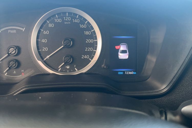 Used Toyota Corolla 2021 Dual-Motor 1.8L E-CVT Elite Edition
