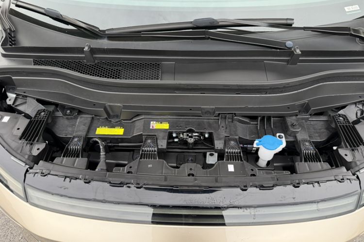 Used XPeng X9 2024 640 All-Wheel Drive High-Performance Max
