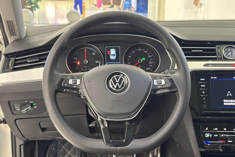 Used Volkswagen Magotan GTE Plug-in Hybrid 2020 GTE Luxury Model
