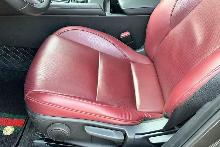 Used Mazda Mazda 3 Axela 2022 2.0L Automatic Premium Black Obsidian Edition
