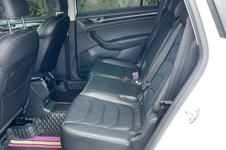 Used Skoda Kodiaq 2019 Facelifted TSI330 7-Seater Two-Wheel-Drive Luxury Enjoyment Edition China VI Standard
