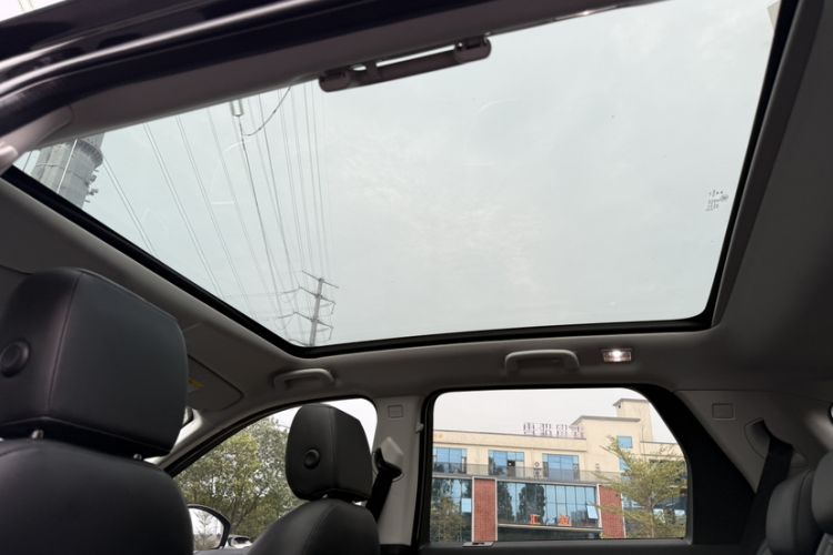 Used Land Rover Discovery Sport 2019 240 PS SE Version China VI Standard