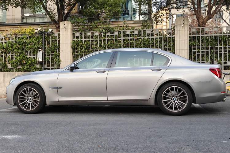 Used BMW 7 Series 2014 730Li Premium Edition
