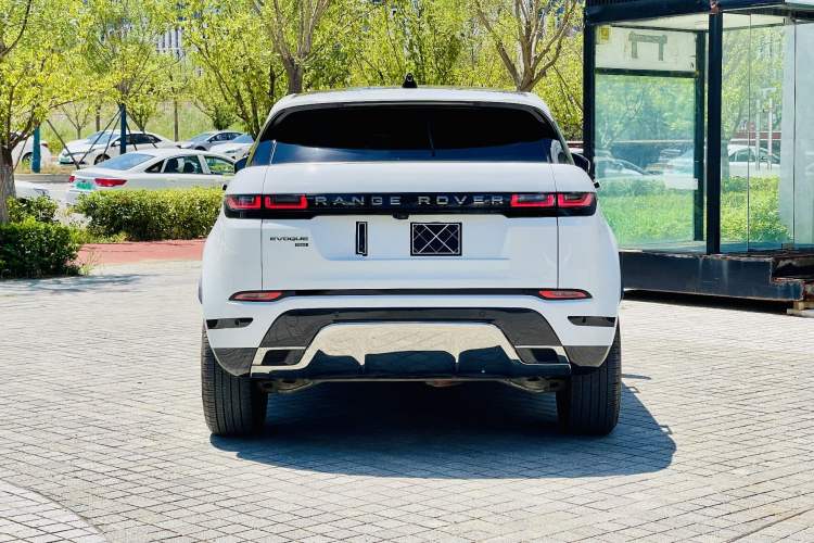 Used Land Rover Range Rover Evoque 2022 Aurora L 249 PS R-Dynamic Luxury Edition
