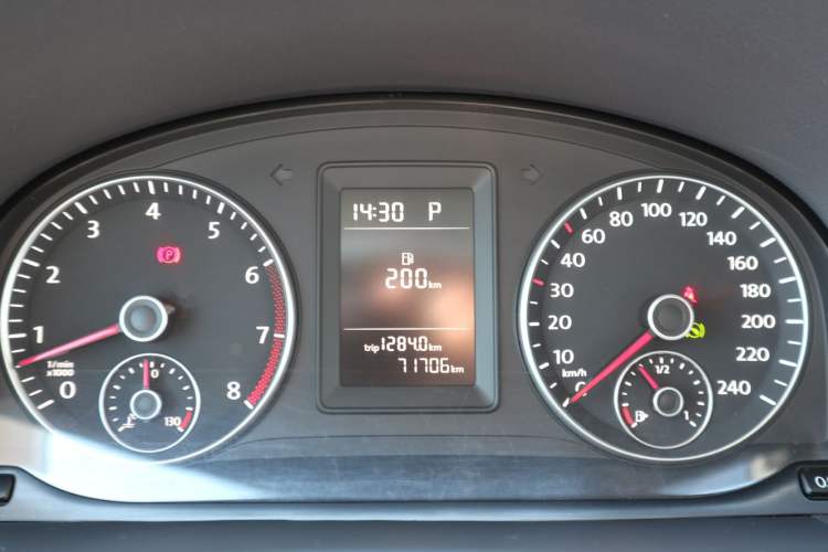 Used Volkswagen Touran 2015 1.4T DSG Comfort Edition 5 Seats
