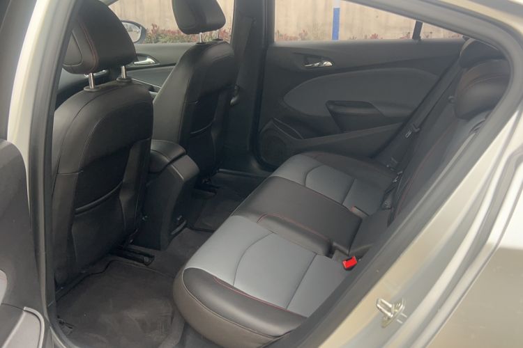 Used Chevrolet Cruze 2018 Redline 320 Automatic Xuanfeng Urban Edition
