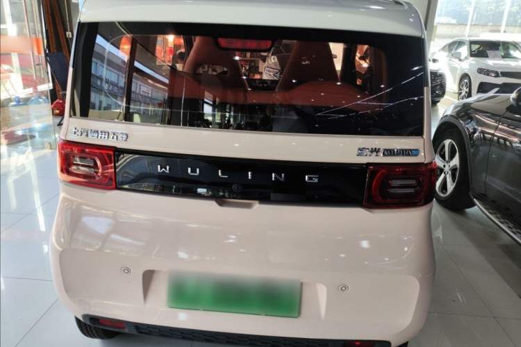 Used Wuling Hongguang MINIEV 2021 Macaron Premium Model – Lithium Iron Phosphate
