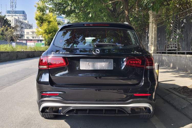 Used Mercedes-Benz GLC 2020 GLC 260 L 4MATIC Dynamic Model